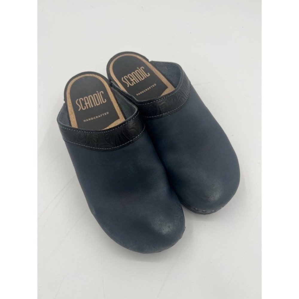 Handcrafted Leather Clogs 38